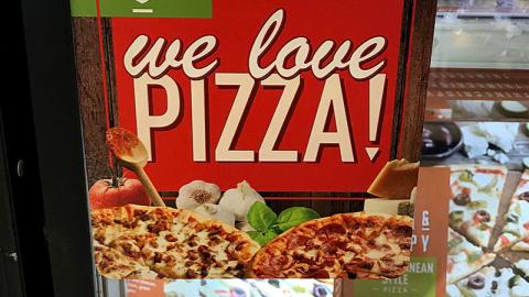 SE Grocers 'We Love Pizza' Cooler Cling