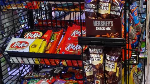 Circle K Confectionery Rack