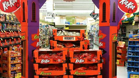 Hershey 'Happy Halloween' Aisle Display
