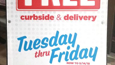 H-E-B 'Free Curbside & Delivery' Standee